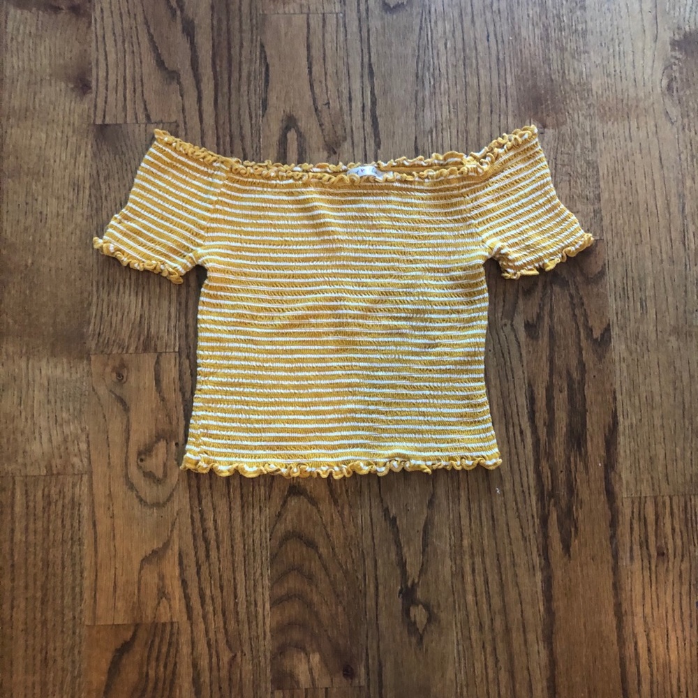 NWOT Yellow and white off the shoulder top